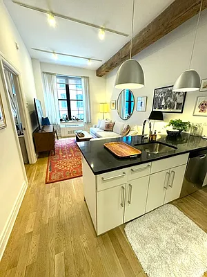 Rented by Charney Real Estate LLC | media 1