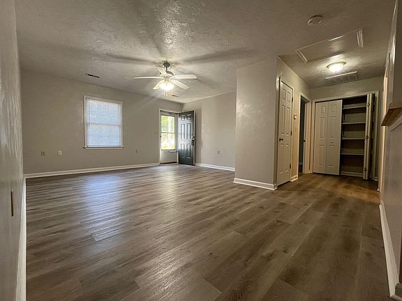 2nd image of 317 Jefferson Ave