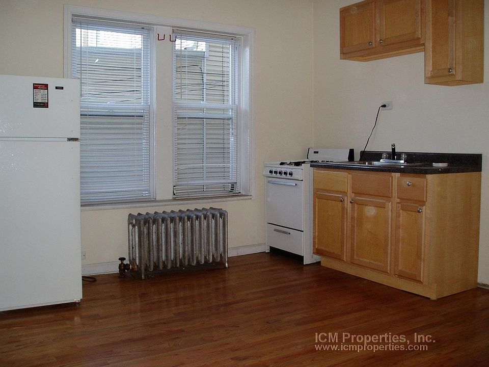 1st image of 1954 W Wilson Ave #2X
