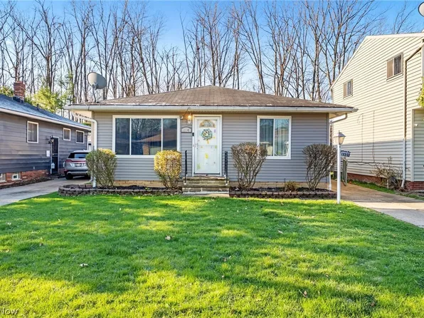 18840 Nitra Ave, Maple Heights, OH 44137
