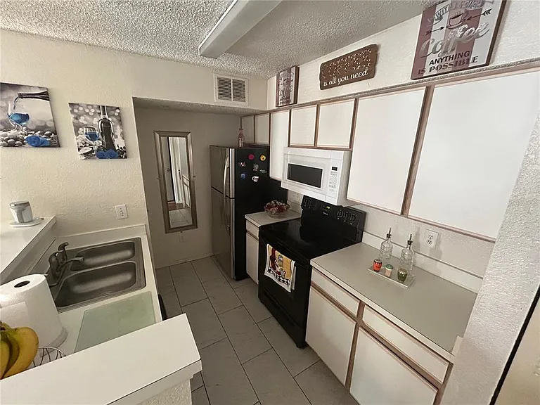 2217 Grand Cayman Ct #1221 — Photo 4