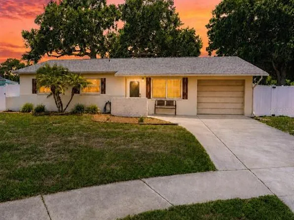 6944 Buhrley Ter N, Saint Petersburg, FL 33709