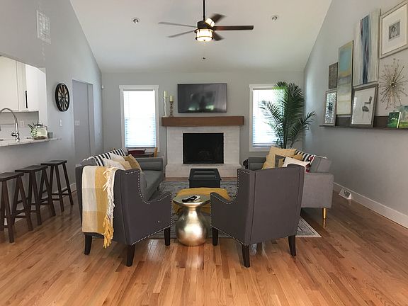 2nd image of 5019 Parkside Dr