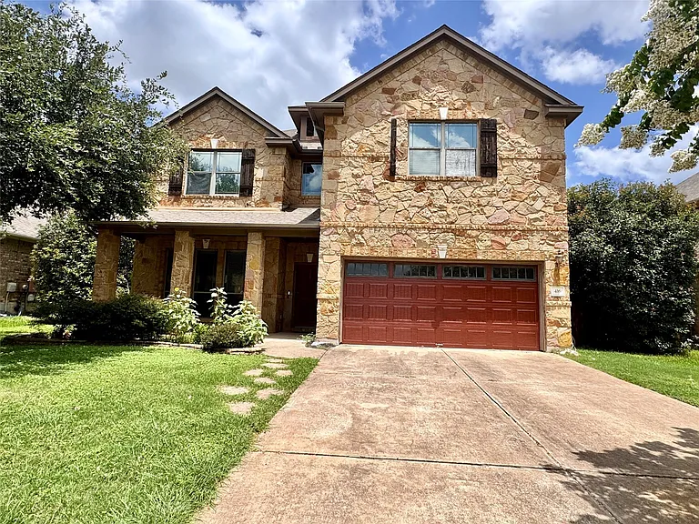 416 Buck Ridge Rd — Photo 2