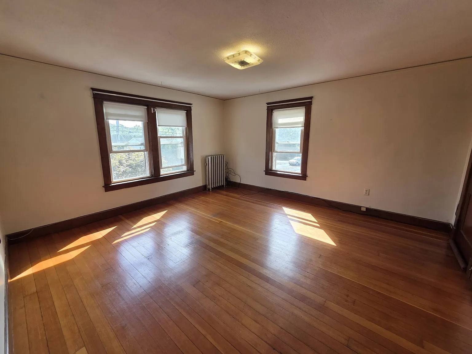 98 Stockbridge Street - 2 — Photo 3