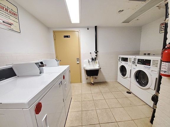 5th image of 25-16 18th St #9