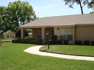 4960 Grist Mill Cir, New Port Richey, FL 34655