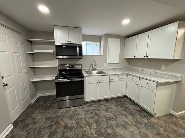 805 Norwood Ln — Photo 11
