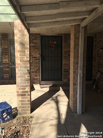 2nd image of 5439 Magnes Ln