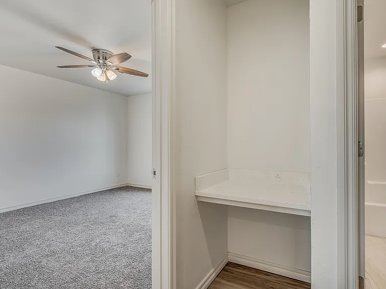 816 W Nevada Ave — Photo 27
