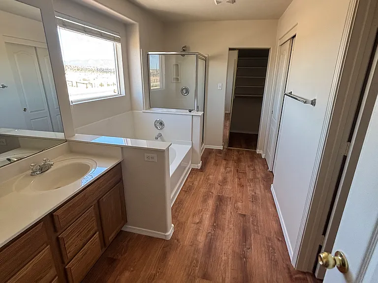 3736 Oasis Springs Rd NE — Photo 3