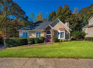 1034 Ashfern Walk, Woodstock, GA 30189