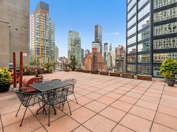 211 East 53rd Street 7C image 13 of 14