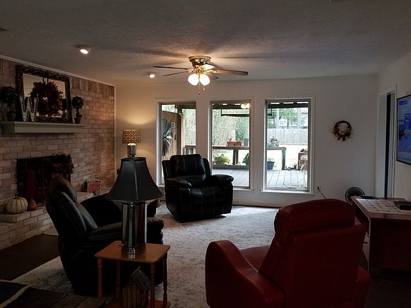 Back double pained windows 