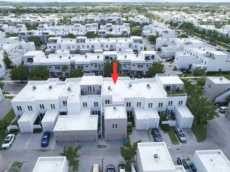 6461 NW 103rd Psge — Photo 63