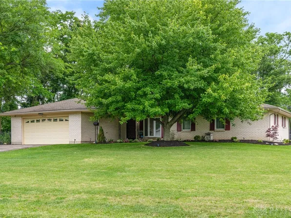 4192 Pennywood Dr, Dayton, OH 45430