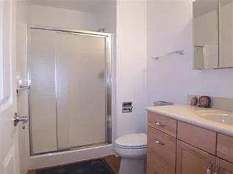 3 bed, 1227 sqft, $1,600 — Photo 2