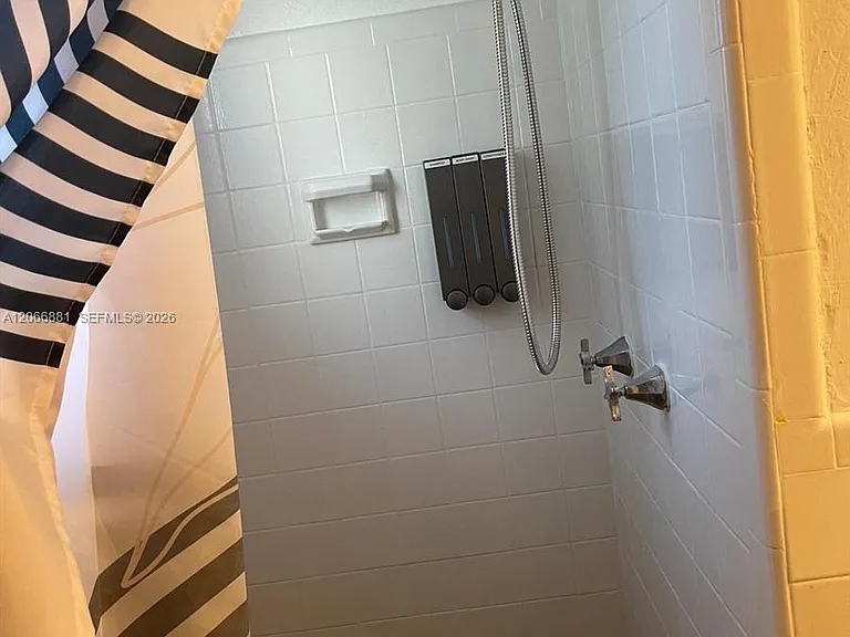338 Roosevelt St #1004 — Photo 4