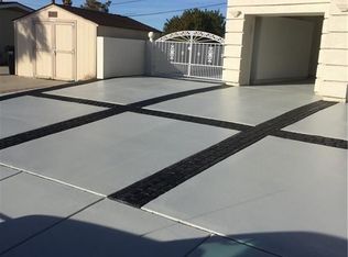 500 E Fairway Rd, Henderson, NV 89015