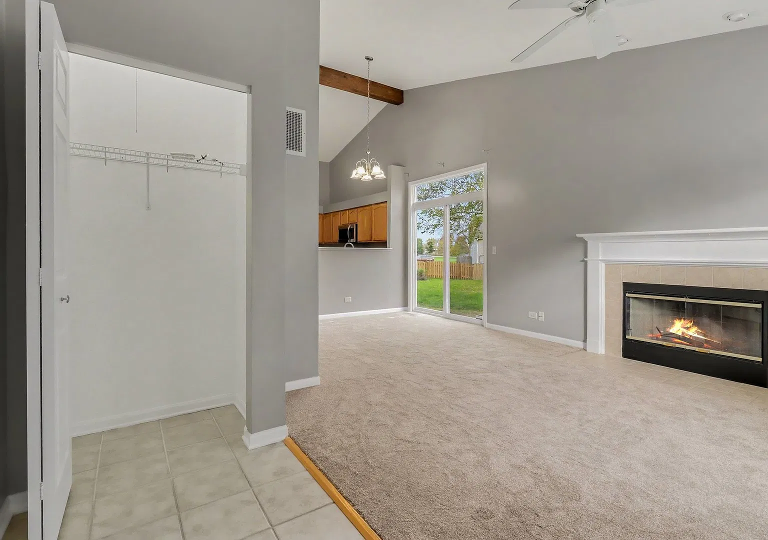 2 bed, 1.5 bath, 952 sqft, $2,300 — Photo 4