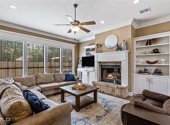 4th image of 504 Grand Oaks Dr