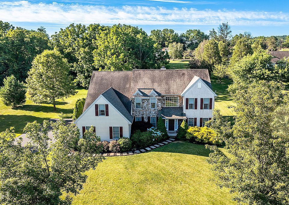 1st image of 1103 Winchester Ct