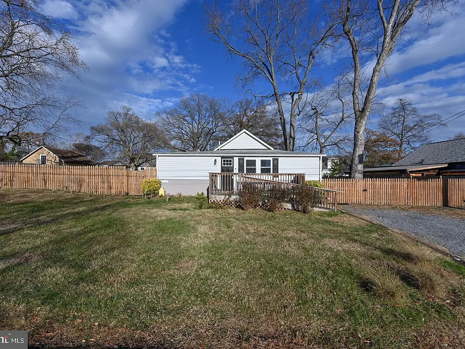 1615 Grange Rd