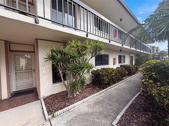 2nd image of 6219 PALMA DEL MAR BOULEVARD S #114