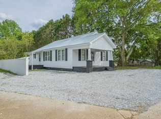 525 Wildcat Bridge Rd, Royston, GA 30662