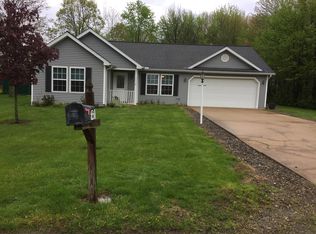 240 Rome Ter, Rock Creek, OH 44084