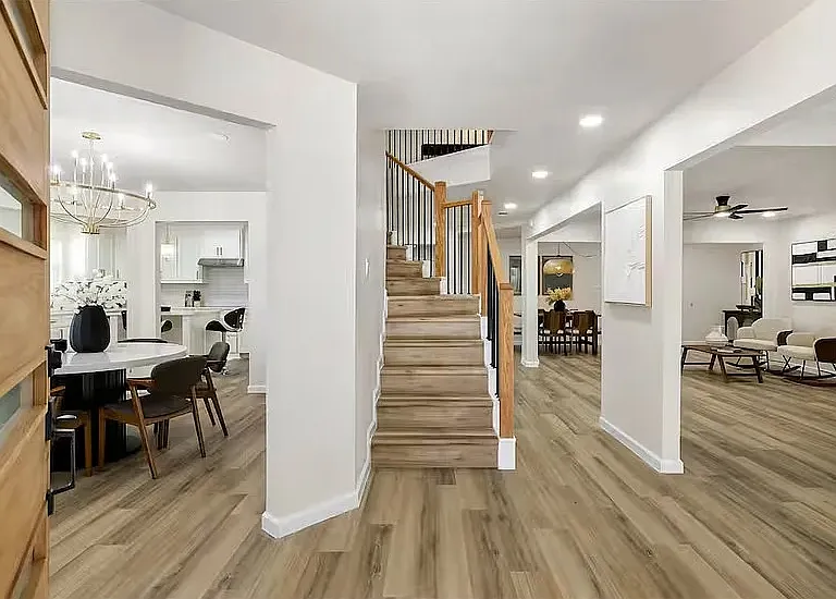 9690 Fallbrook Dr — Photo 2
