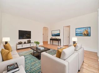 124 E 24th St APT 1B, New York, NY 10010