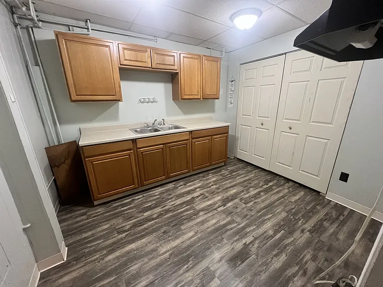 19 1/2 Turner St #7 — Photo 3