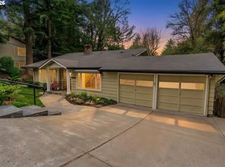 916 Cumberland Rd, Lake Oswego, OR 97034