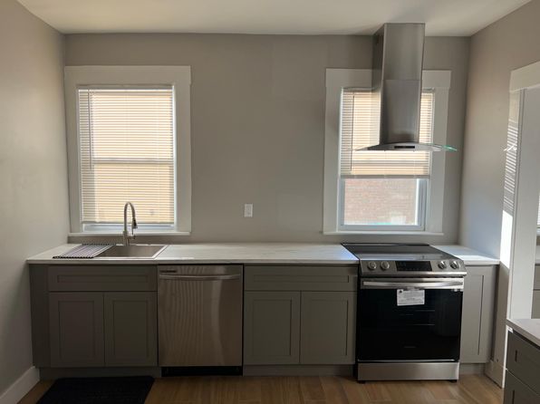 97 Park Rd FL 2ND
