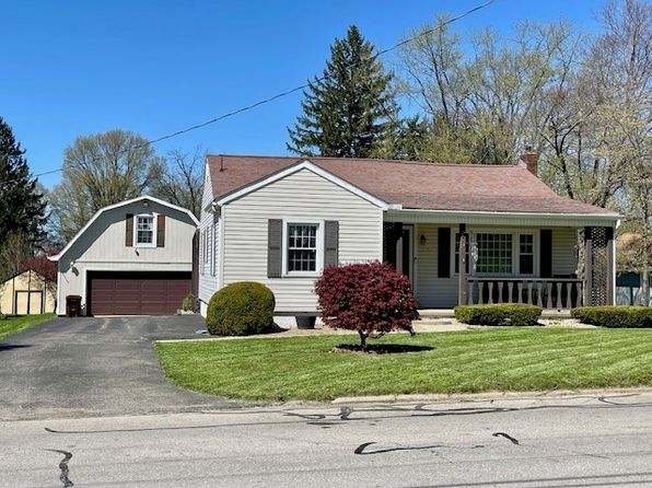 250 W North St, Mercer, PA 16137