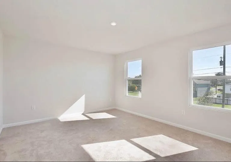 353 Sedgewick Dr — Photo 13