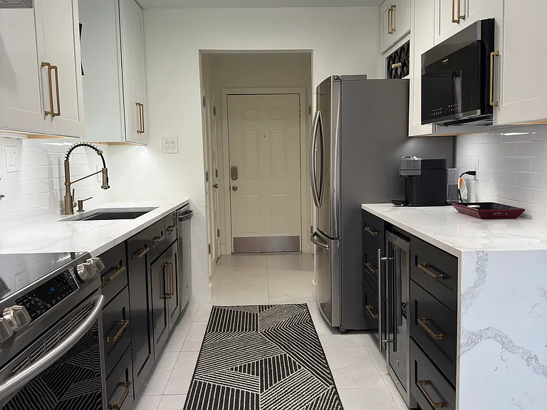 7498 E Northwest Hwy #149 — Photo 2
