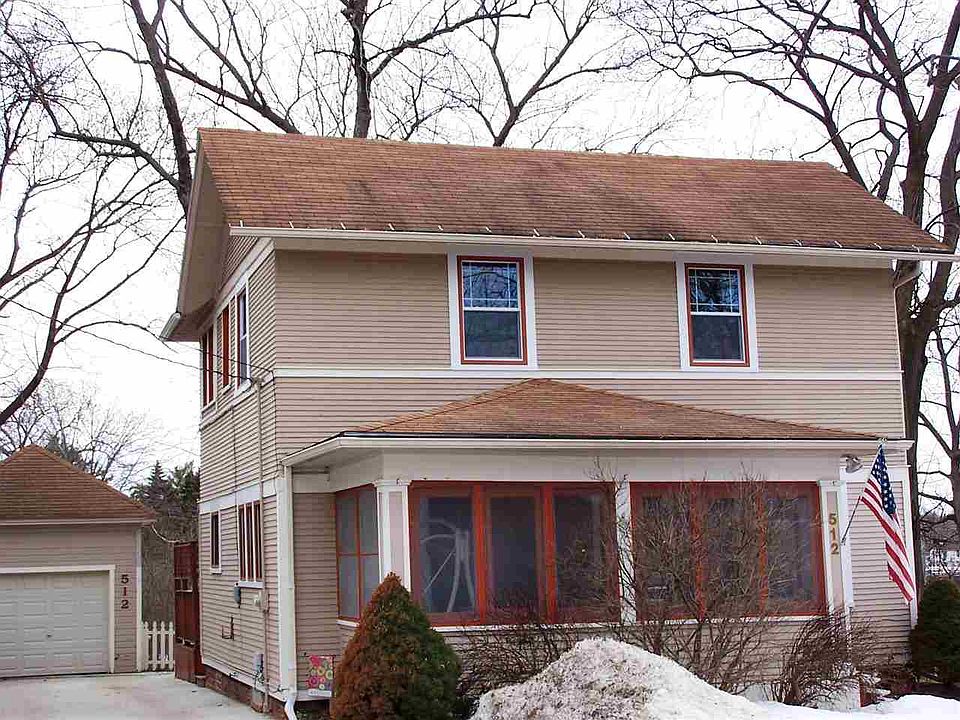 1st image of 512 S Parker Dr