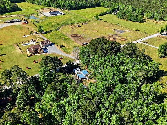 2nd image of 192 Old Creech Rd