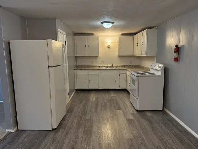 2600 Dutch Hollow Rd #4 — Photo 5