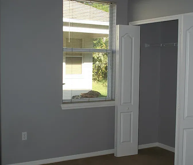 10545 Eastpark Woods Dr — Photo 11