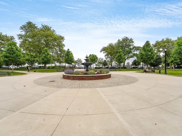 106 Griffith Street image 22 of 40