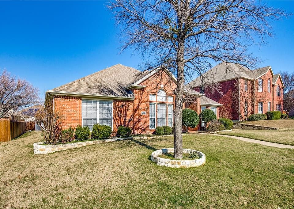 1st image of 2713 Flamingo Ln