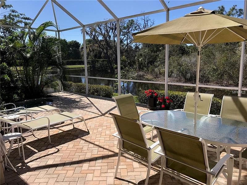 2nd image of 9519 Forest Hills Cir