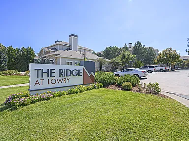 The Ridge at Lowry Apartment Rentals with Virtual tours - Denver, CO ...