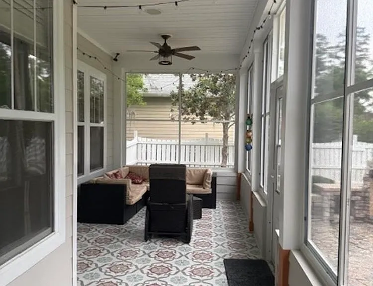 2401 Goldenrod Way — Photo 32