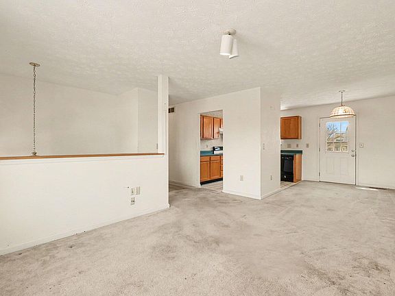 2nd image of 395 Barley Cir