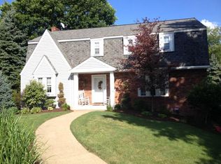 112 Christler Ct, Coraopolis, PA