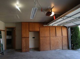 8938 Cedargate Pl, Dayton, OH 45424